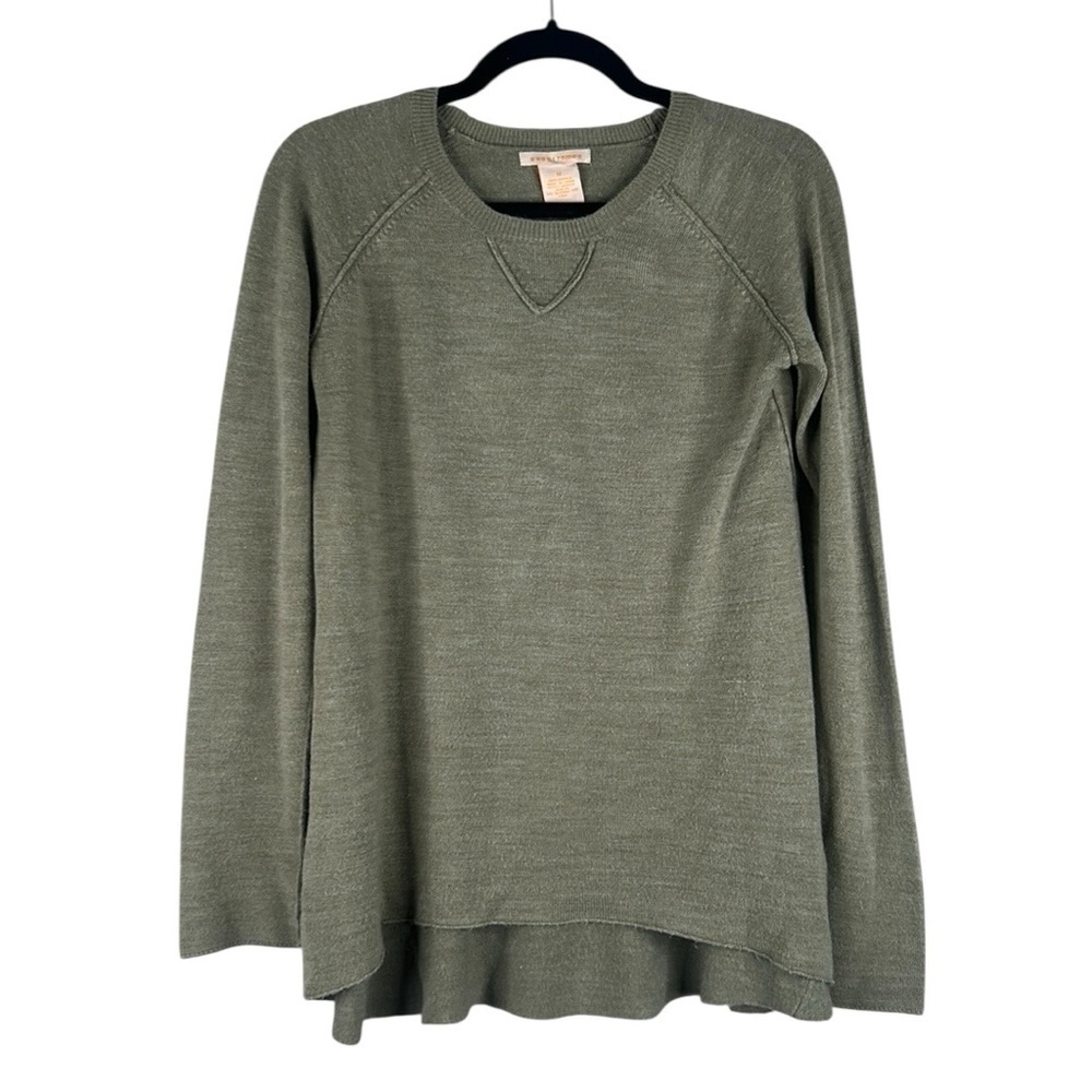 Sweet Romeo Green Knit High Low Classic Minimalist Sweater Size Medium